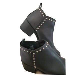 New Condition-DIVIDED H&M Leather Booties SZ-8 Gold-Studded 2.25" Heel Pointed